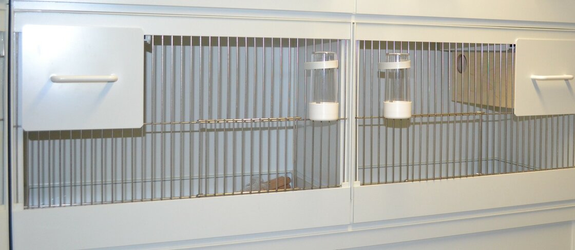 Parkieten kweekkooi kunststof 2-delig