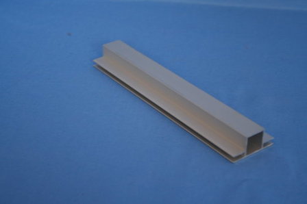 Blank aluminium met 2 x flens 4mm