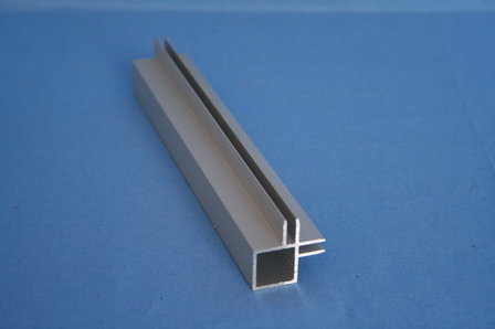 Blank aluminium met 2 x flens 4mm hoek