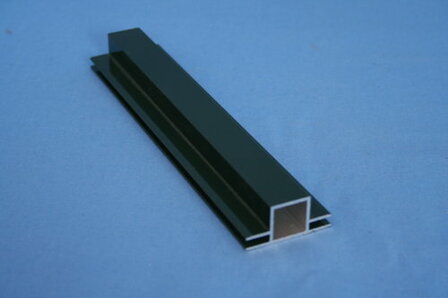 Groen aluminium met 2 x 4mm flens 