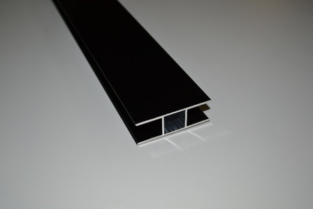 Zwart aluminium met 2 x 16 mm flens